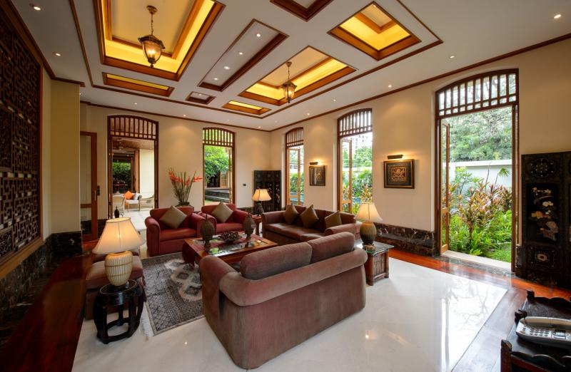 Private House in Sukhumvit For Rent and Sale, ขาย และให้เช่า บ้านเดี่ยวหรู สุขุมวิท