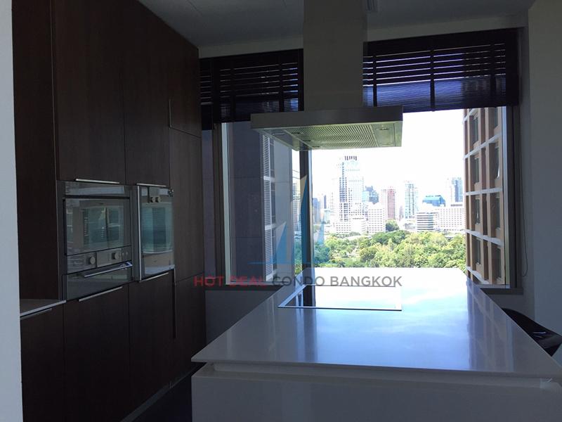 185 Rajadamri For Sale